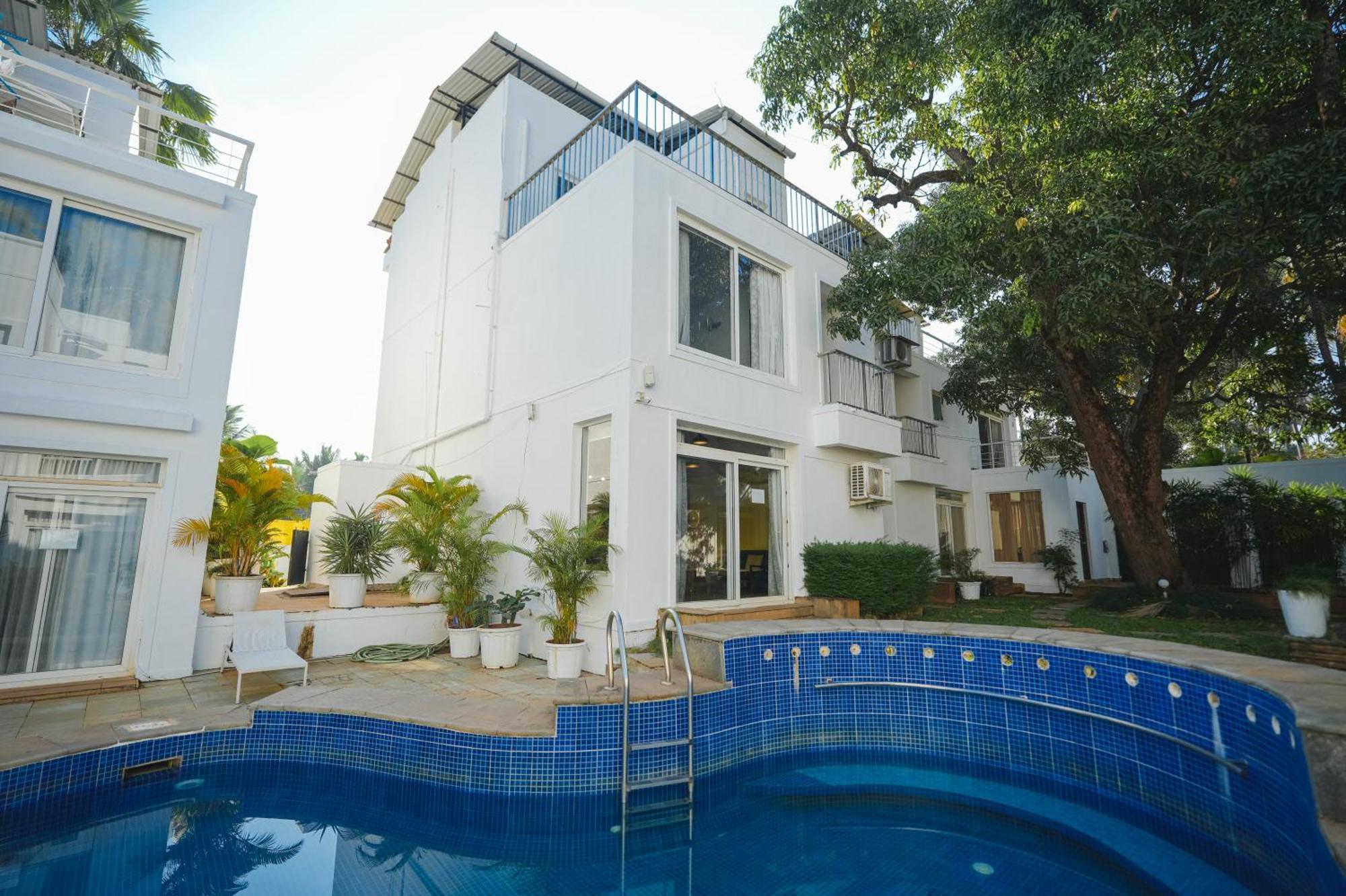 Villa M - Jia 3- 3Bhk In Candolim, Pool Facing, Near Beach, Breakfast Included Exteriér fotografie