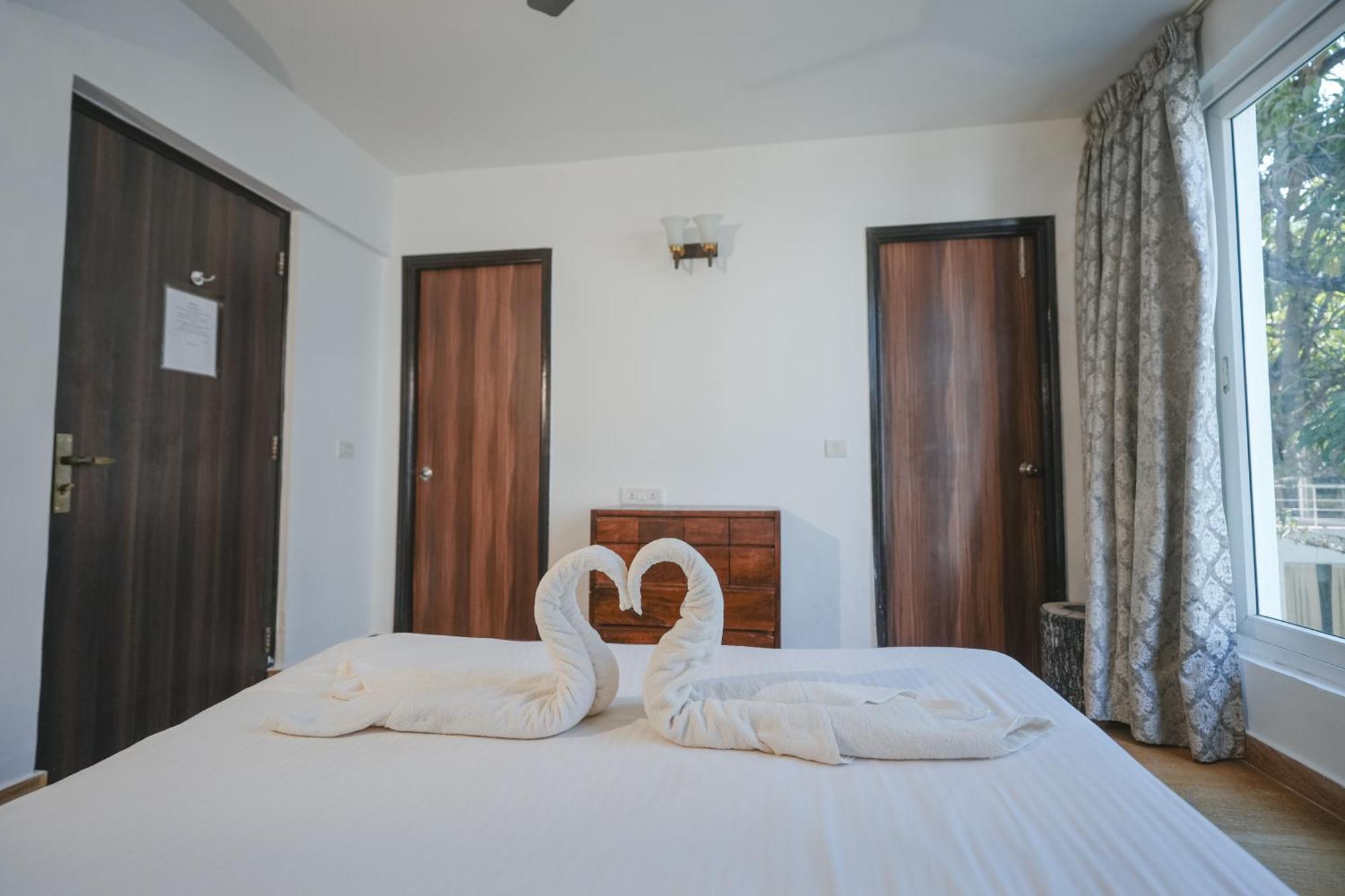 Villa M - Jia 3- 3Bhk In Candolim, Pool Facing, Near Beach, Breakfast Included Exteriér fotografie