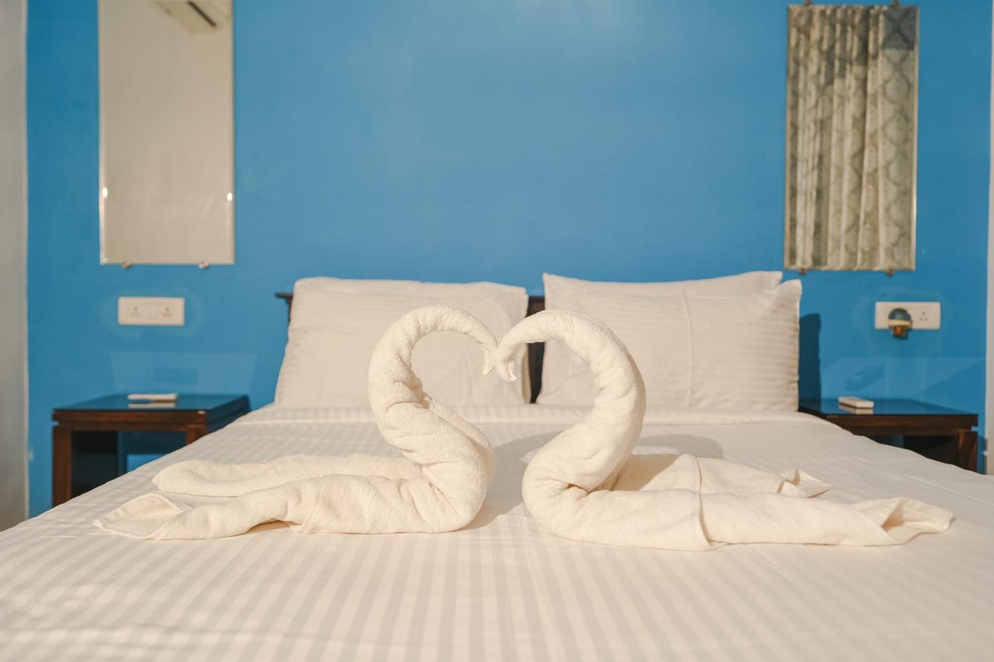 Villa M - Jia 3- 3Bhk In Candolim, Pool Facing, Near Beach, Breakfast Included Exteriér fotografie